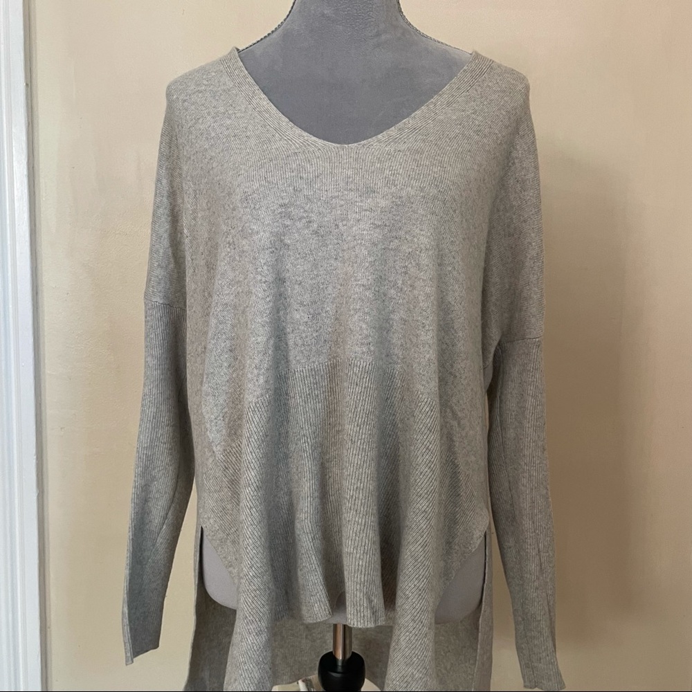 Rails Grey V-Neck Sweater